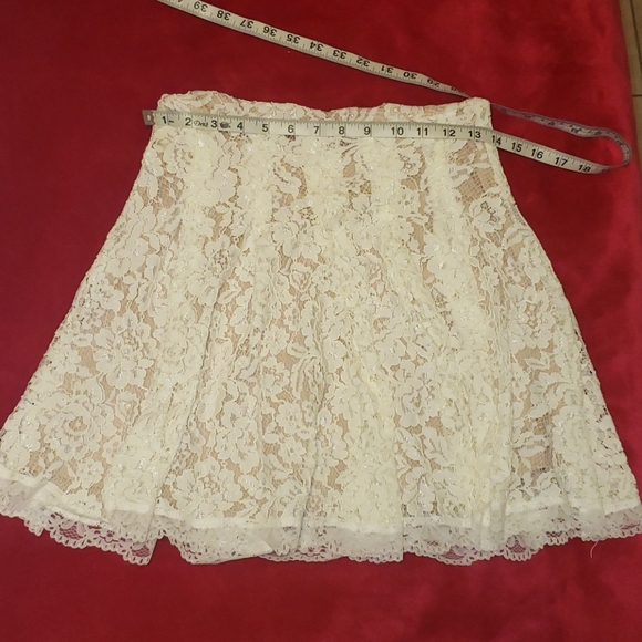 Lacey Skirt - Picture 5 of 6